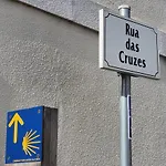 Hostel Alvorada Medieval, Al