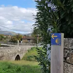 Hostel Alvorada Medieval, Al