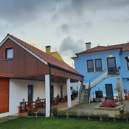 Alvorada Medieval, Al ホステル *