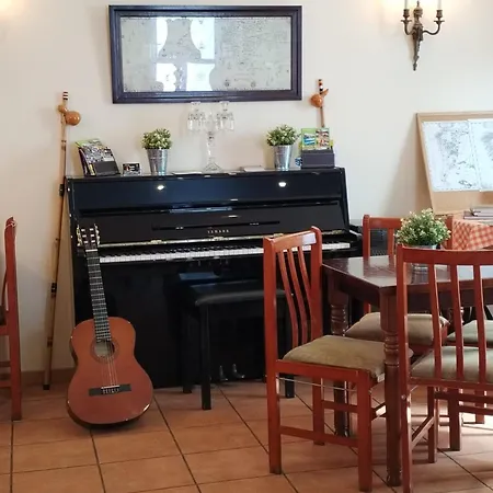 Alvorada Medieval, Al