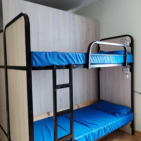 Hostal Alvorada Medieval, Al
