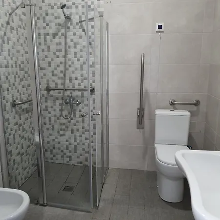 Hostal Alvorada Medieval, Al *