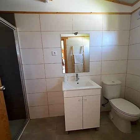 Hostel Alvorada Medieval, Al
