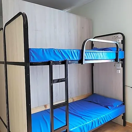 Alvorada Medieval, Al Hostel *