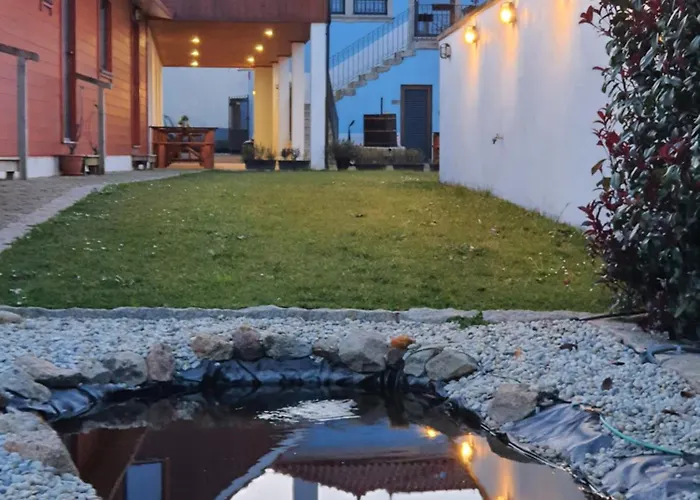 Alvorada Medieval, Al Hostel