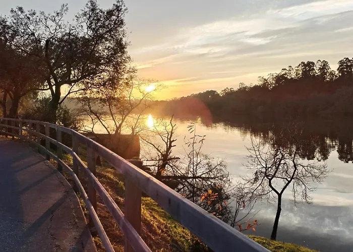 Alvorada Medieval, Al *